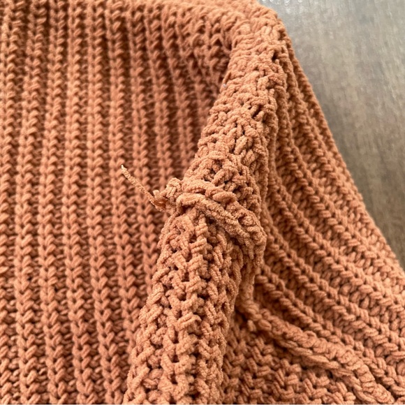 Aerie oversized knit sweater, size M - Picture 6 of 11